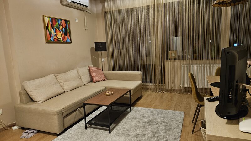 Piata Alba Iulia, 240 m, proprietar.